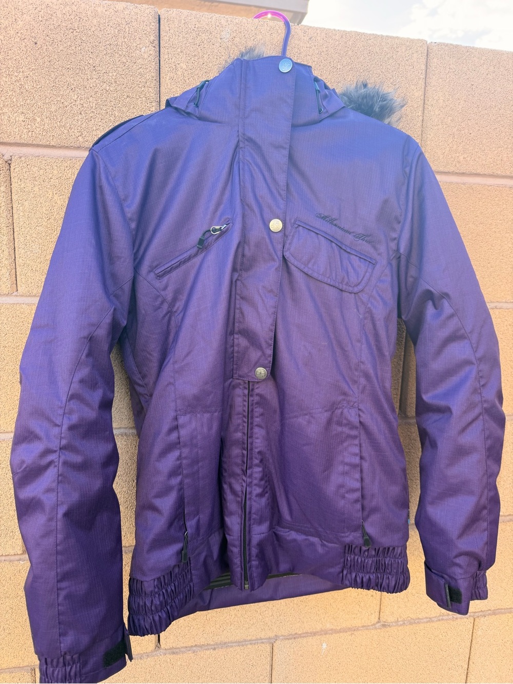 Purple Hooded Winter snowboarding Jacket with Faux Fur Trim